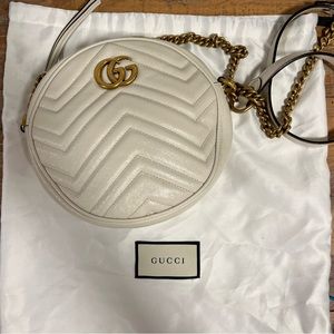 GG Marmont Round Shoulder Bag Matelasse Leather